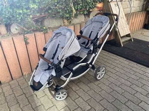 Schema der verschiedenen Kinderwagen-Typen (Kombikinderwagen, Buggy, 3in1, Geschwisterwagen)