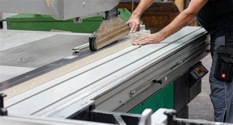 Schemazeichnung mit Maßen für den Zuschnitt von Stoffteilen für ein Babybettnestchen