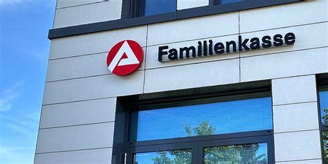 Screenshot des Online-Portals der Familienkasse mit den verschiedenen Antragsoptionen