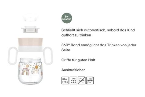 Ein Kind trinkt aus dem Mepal Mio 360° Trinklernbecher