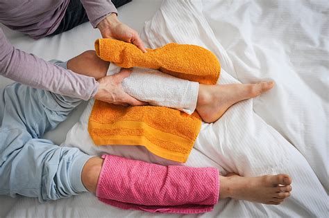 Schema zur korrekten Anwendung von Wadenwickeln bei Kindern