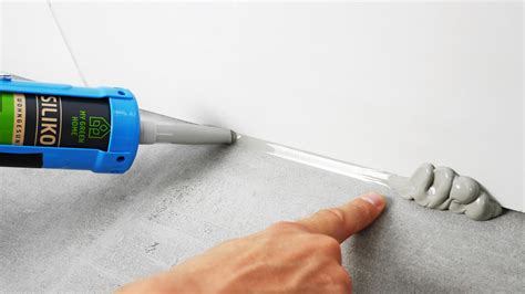 Hinweisschild zur Aushärtezeit von Silikonfugen