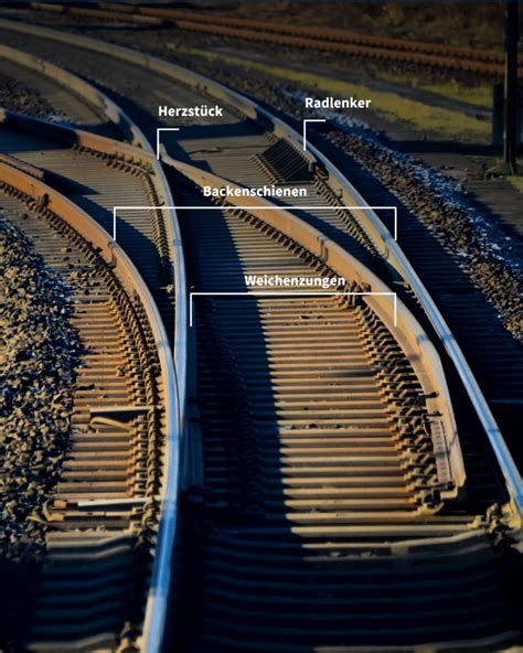 Nahaufnahme von verschiedenen weichen Baby-Stoffen wie Baumwolle und Bambus