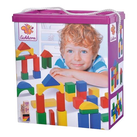 Illustrative Darstellung eines Kindes, das mit verschiedenen Materialien spielt (Holzbausteine, Stofftiere, Bilderbücher).