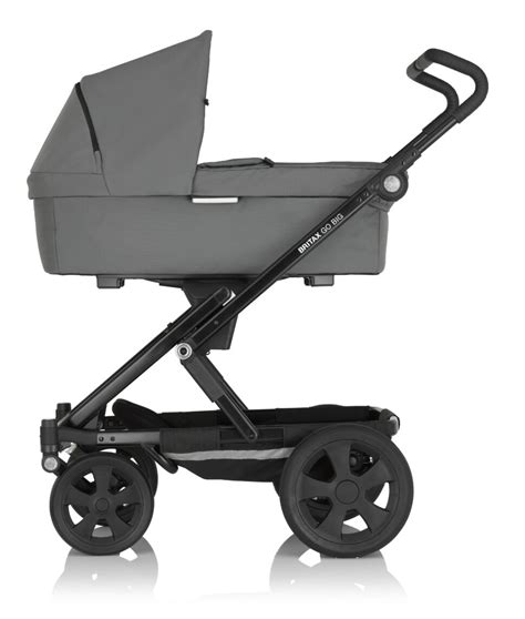 Infografik mit den technischen Maßen des Britax Römer Go Big 2