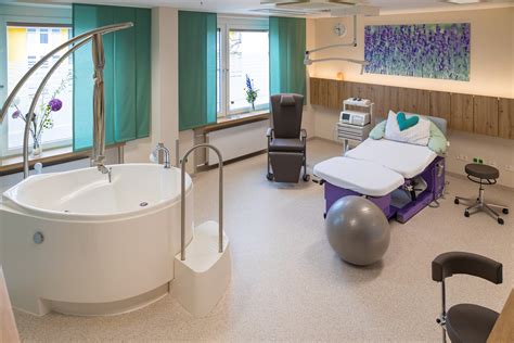 Kreißsaal im Krankenhaus Buchholz mit Wehengarten