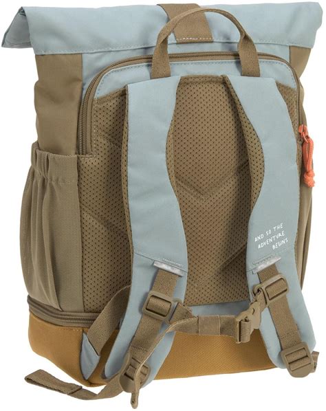 Illustration des LÄSSIG Rolltop Wickelrucksacks mit geöffnetem Rolltop-Verschluss