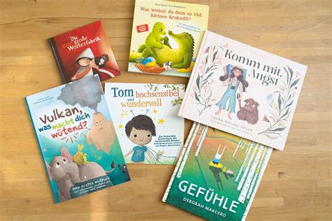 Collage aus verschiedenen Kinderbuch-Covern für 3-Jährige