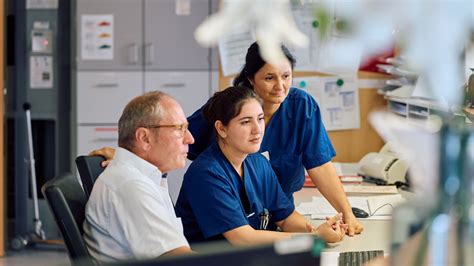 Symbolbild für hohe medizinische Kompetenz in der Geburtshilfe