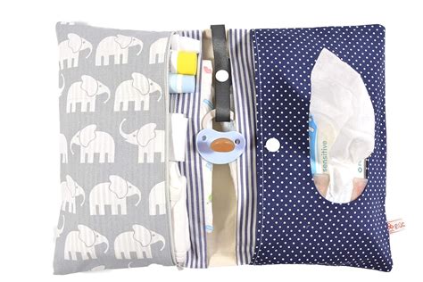 Innenansicht der Windeltasche mit unterteilten Fächern