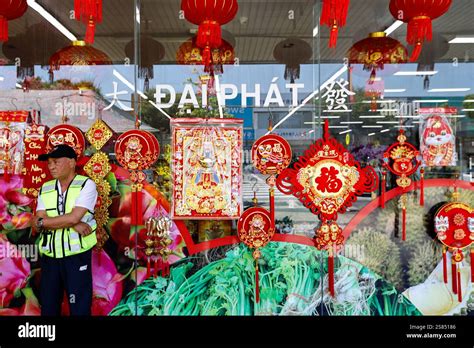 Festliche Dekorationen zum chinesischen Neujahrsfest