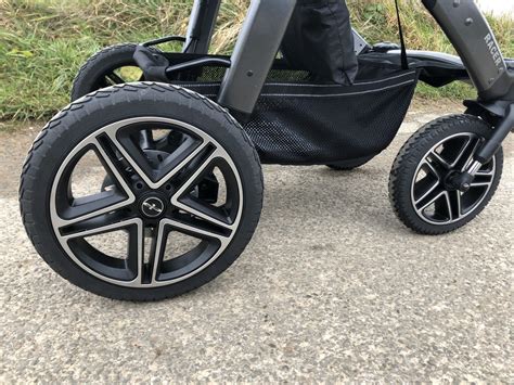 Detailaufnahme der nachhaltigen Verpackung des Hartan Racer GTS