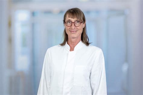 Porträt von Chefärztin Kerstin Ames