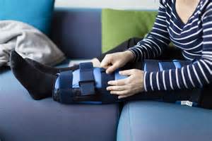 Detailaufnahme des Klettverschlusses und der weichen Mikrofaser des Anita BabyBelts