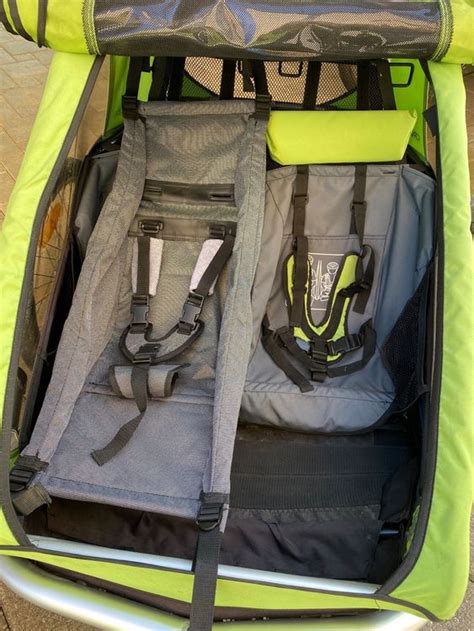 Vergleich von Croozer Hängematte und Weber Babyschale