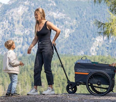 Übersicht verschiedener Kinderbeförderungsmittel mit Icons: Tragetuch, Kraxe, Bollerwagen, Fahrradanhänger, Lastenrad.