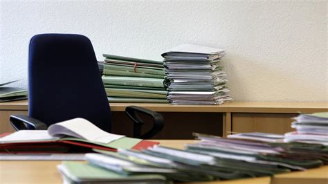 Symbolbild: Fälschung von medizinischen Dokumenten