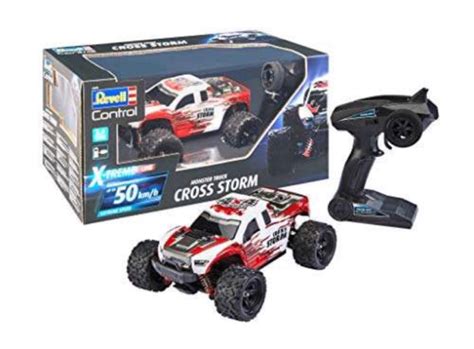 Revell Control X-treme Monster-Truck im Gelände mit viel Schlamm