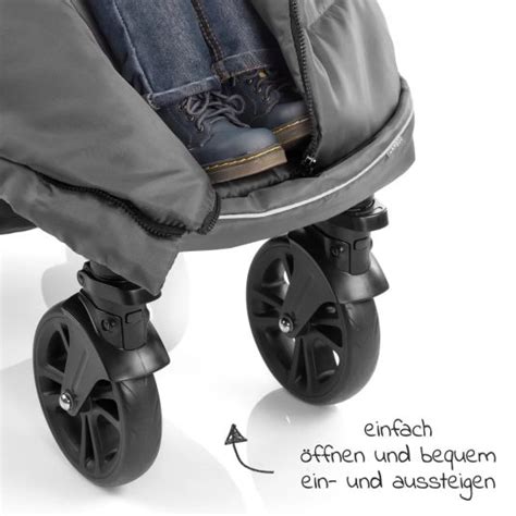 Vielfalt an Buggy-Zubehör: Fußsack, Organizer, Regenschutz