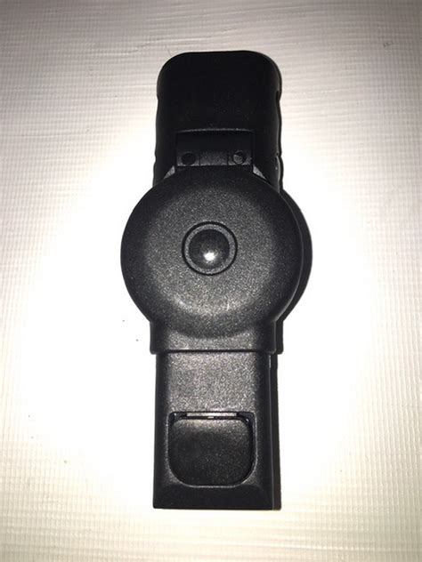 Schema zur Identifizierung der korrekten Steckverbindung für Hartan Schutzbügel