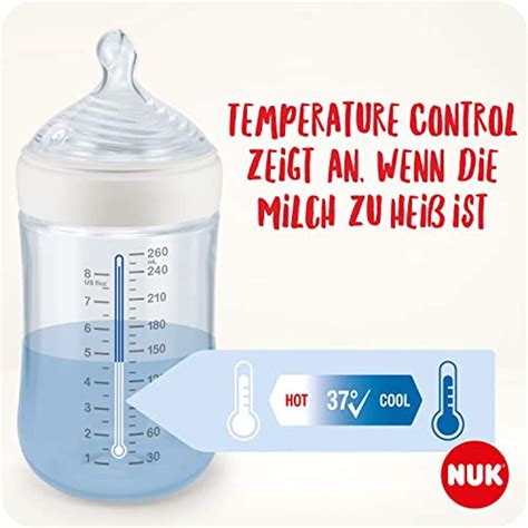 Bild einer NUK Babyflasche im Flaschenwärmer
