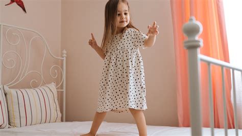 Infografik: Wichtige Kriterien beim Kauf einer Wickelkommode