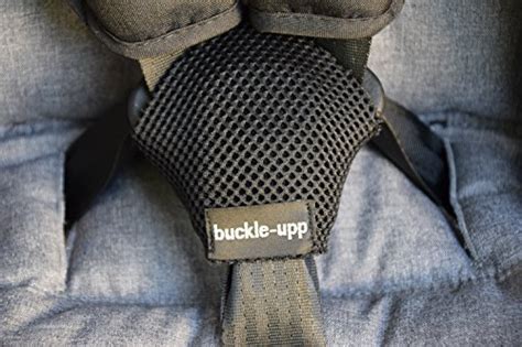 Schema, das die Anbringung des buckle-upp an einem Gurtschloss zeigt