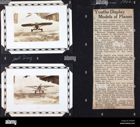 Ein Bild von mehreren historischen Flugzeugmodellen, die für den Film nachgebaut wurden.