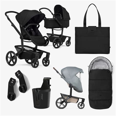 Designer-Skizze des Joolz Day5 Kinderwagens mit Fokus auf ergonomische Linienführung.
